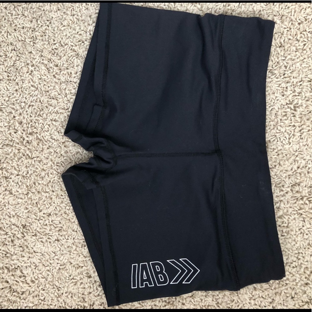 IAB booty shorts size M